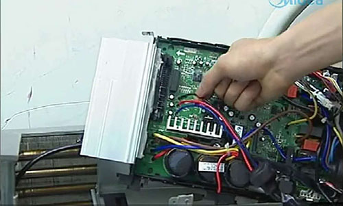 肥西美的空调电话是多少